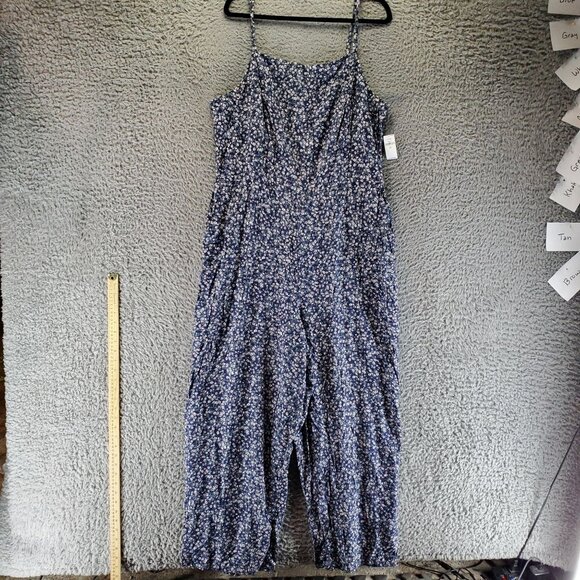 Old Navy Jumpsuit Womens XXL Tall Blue Floral Sleeveless Smocked Romper *NWT* - Picture 1 of 10